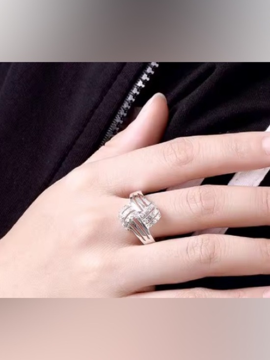 Zara Jewelry - S925 Silver Vintage Zircon Crystal Ring.